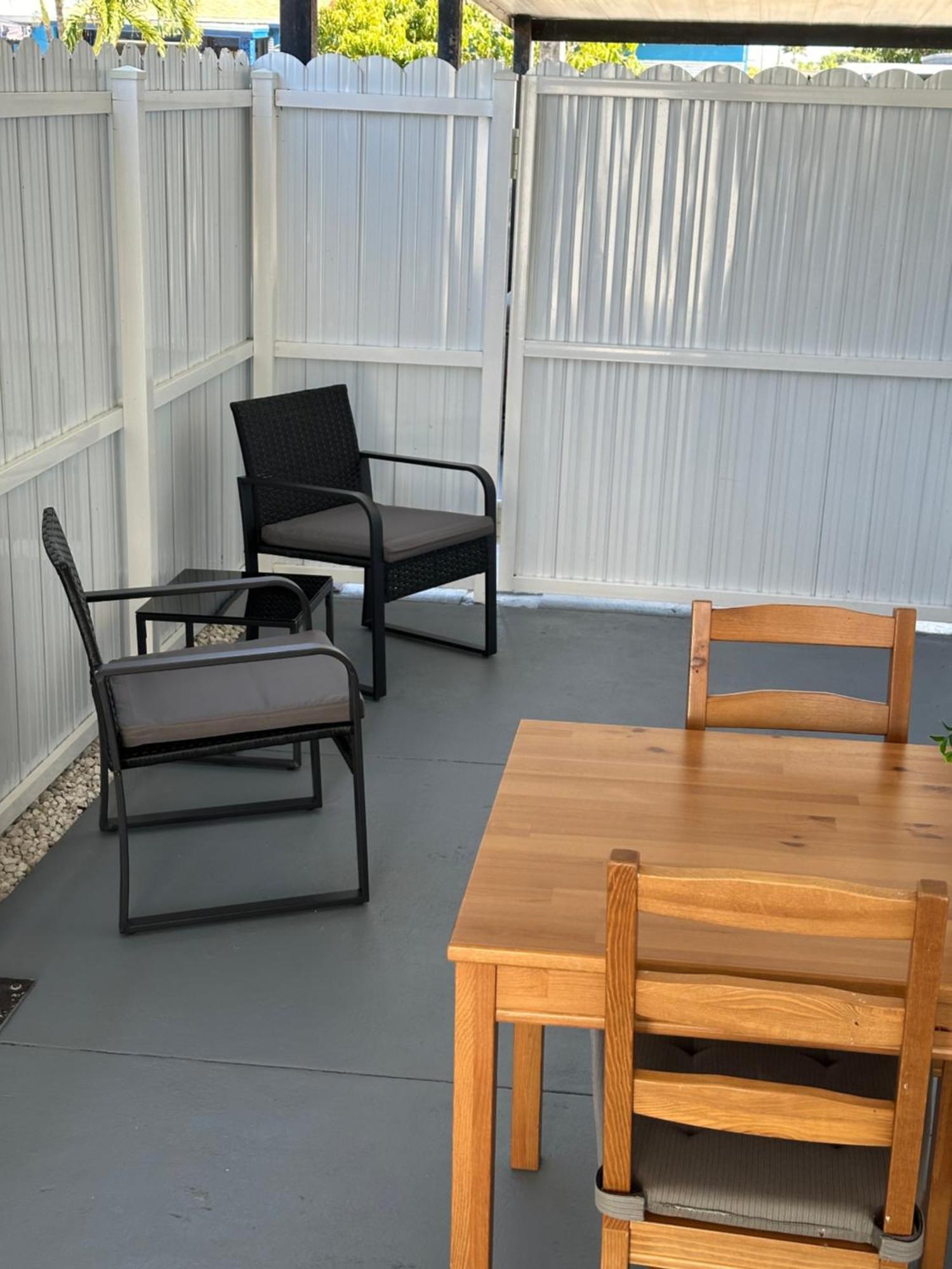 Adrien Guest Studio Miami Gardens Εξωτερικό φωτογραφία